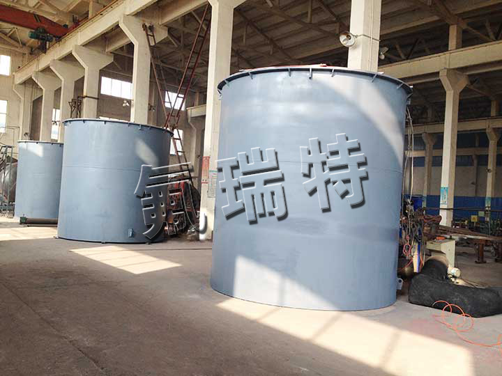 鋼襯塑儲(chǔ)罐、反應(yīng)釜